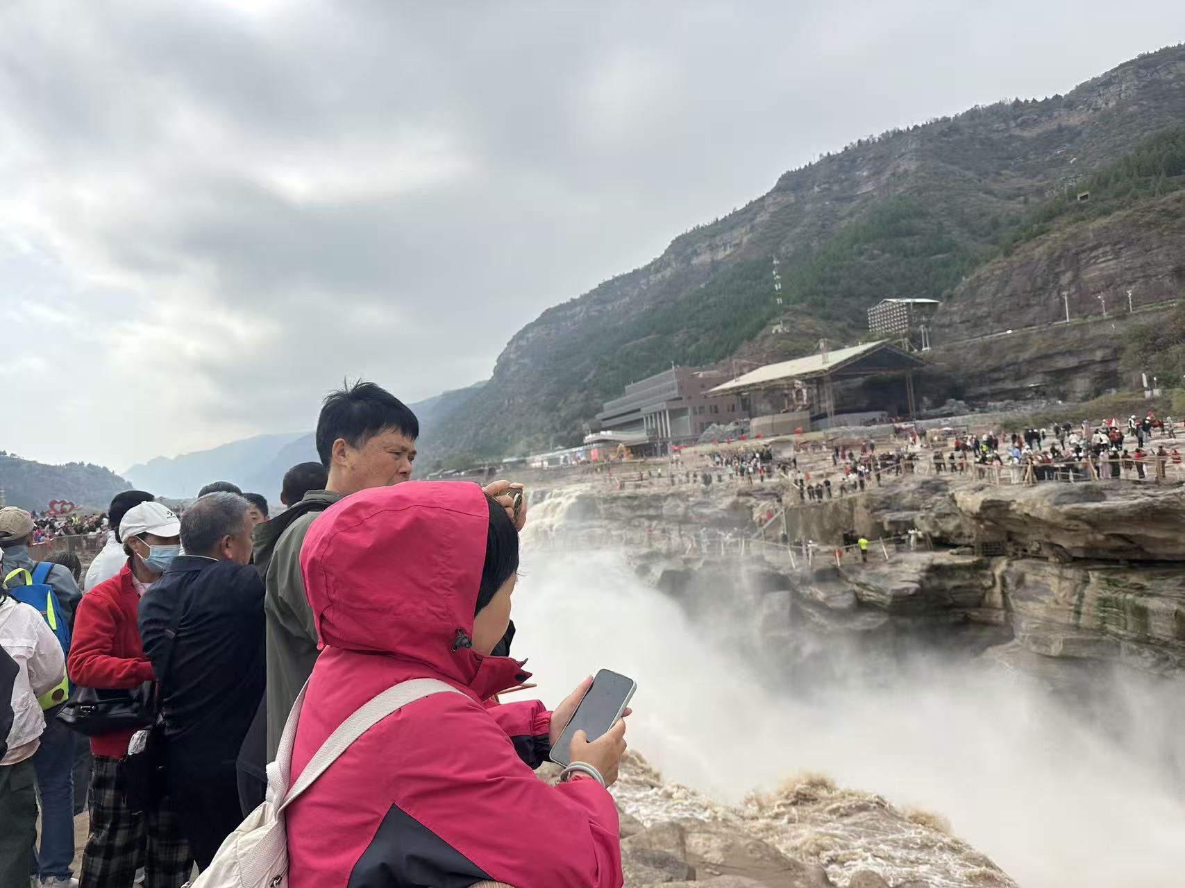 壶口瀑布千里黄河一壶口全景